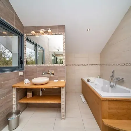 Hotel Demeure D'exception Proche Geneve