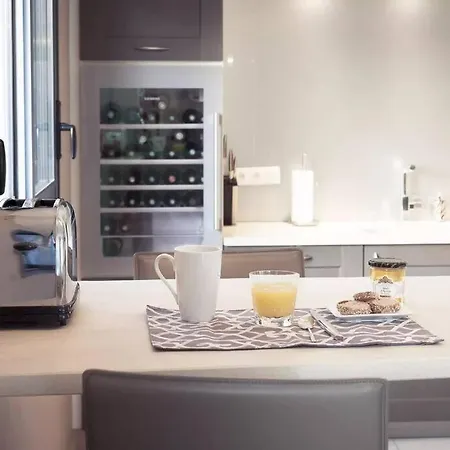 Hotel Demeure D'exception Proche Geneve 4*